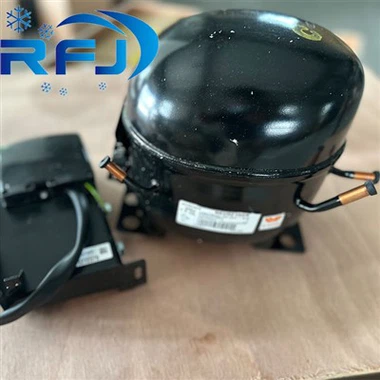 3/4hp 220-240V/50hz Embraco stūmoklinis kompresorius NEU6215GK